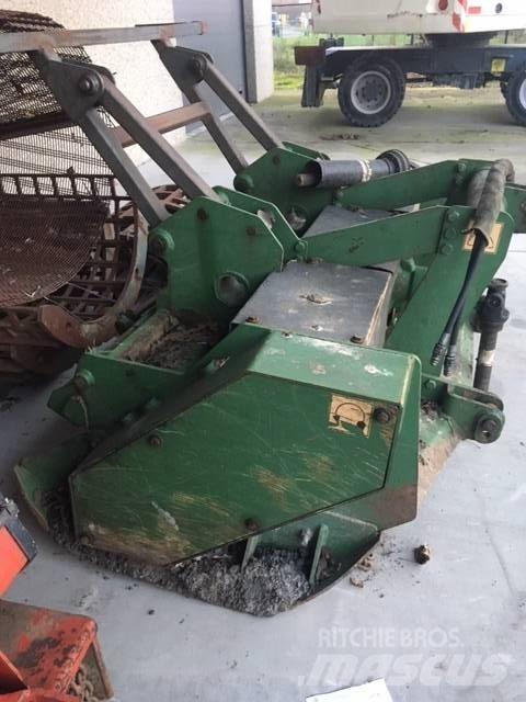 Plaisance BF500 Kaivukoneet