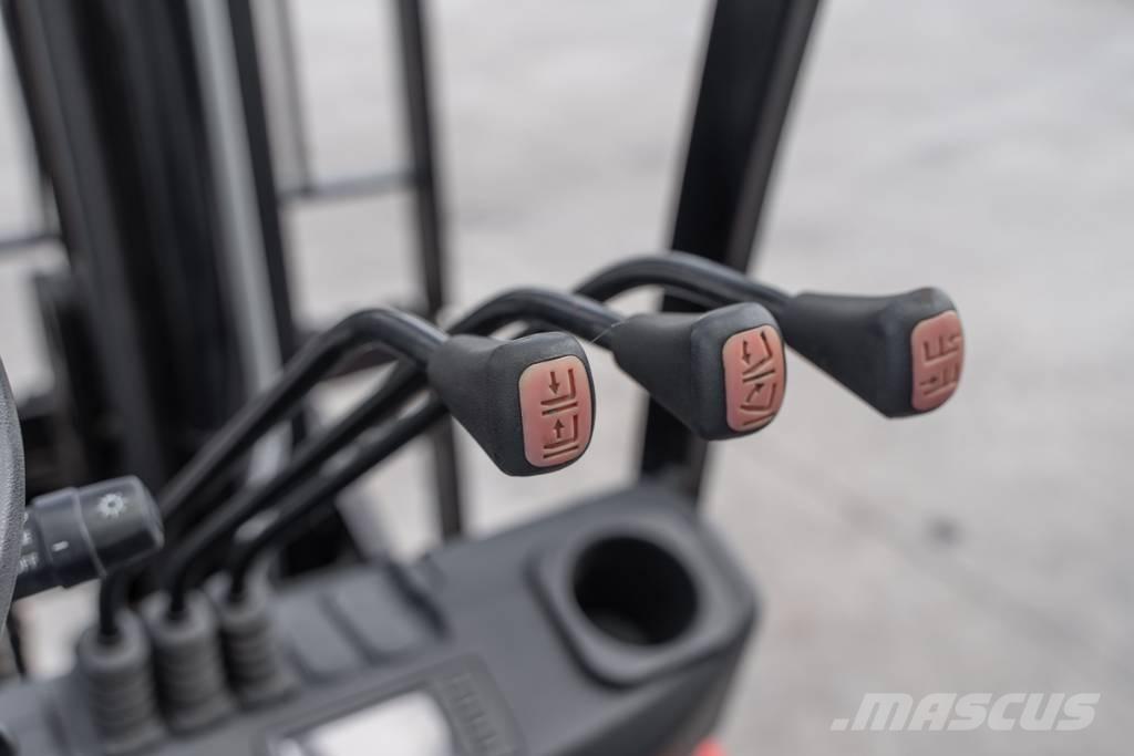 Manitou MI 30 D Dieseltrukit