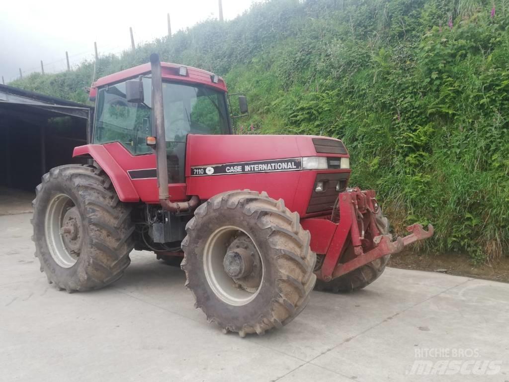 CASE 7110 Traktorit