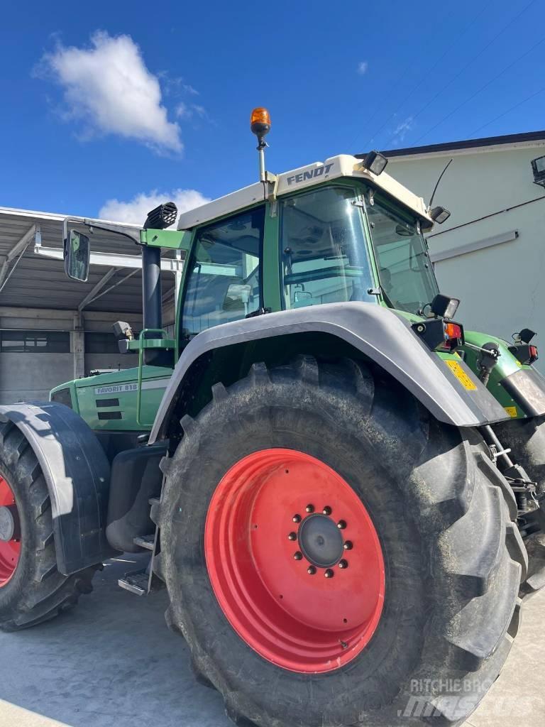 Fendt 818 FAVORIT Traktorit