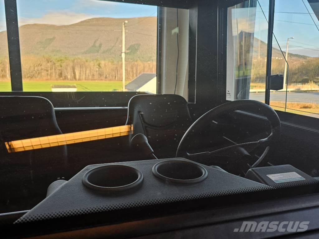 Corvus EX4 CAB Traktorit