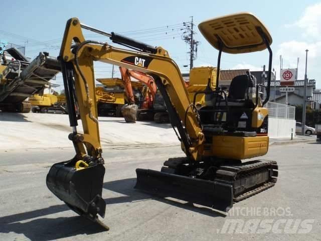 CAT 301.5 CR Minikaivukoneet < 7t