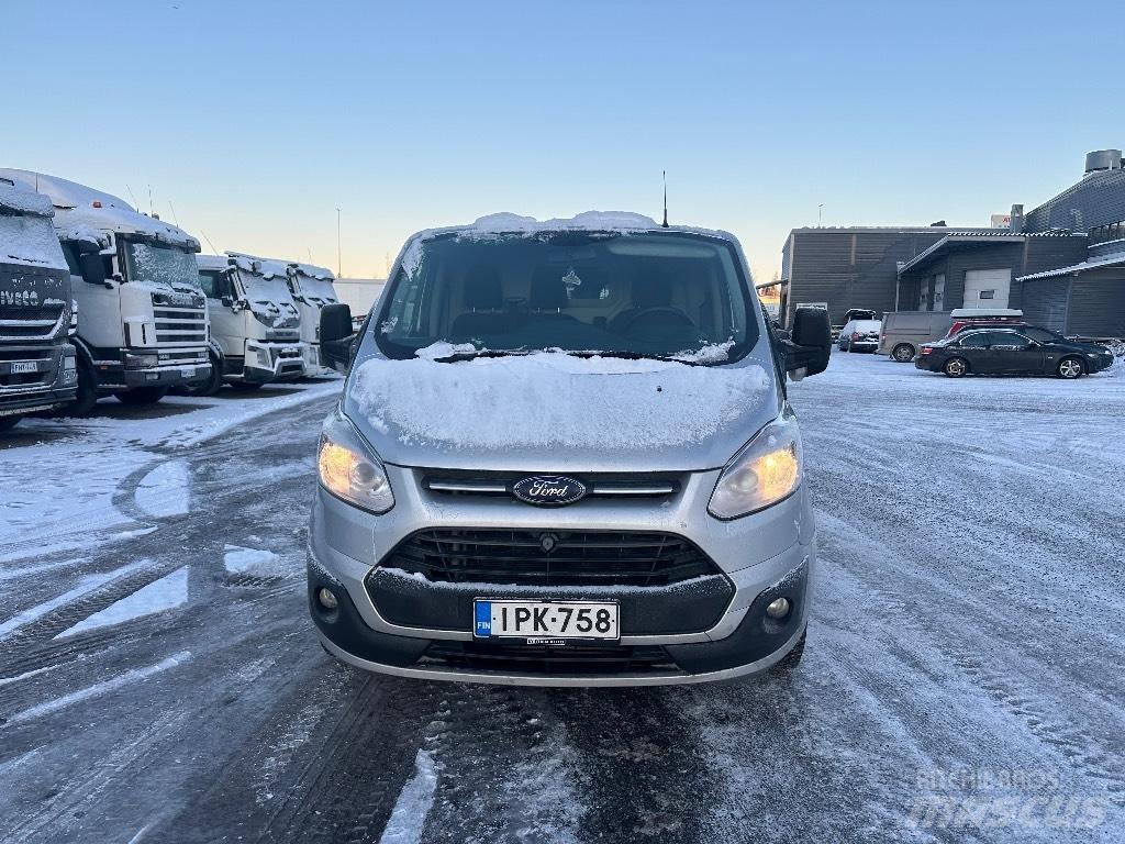 Ford Transit custom Pakettiautot