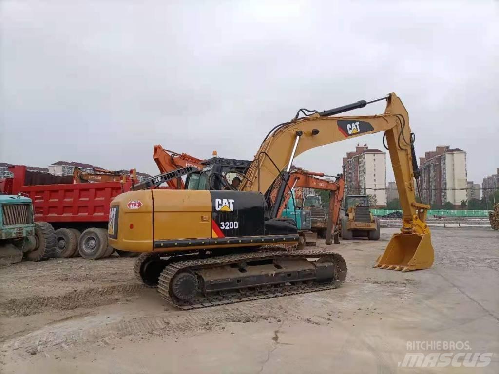 CAT 320 D Telakaivukoneet