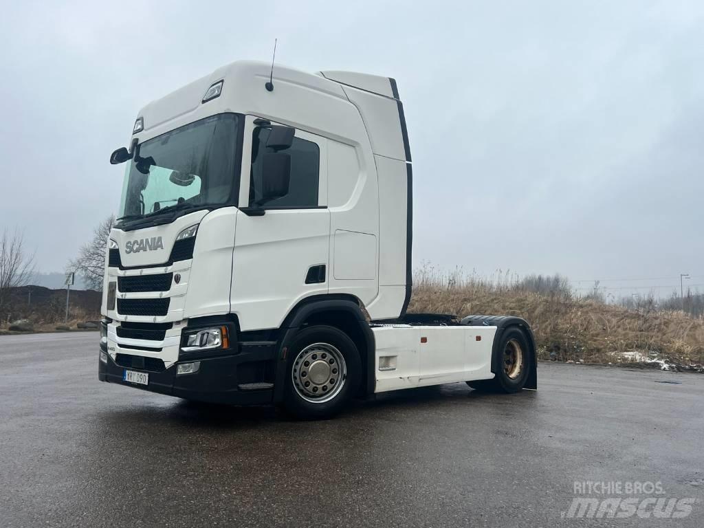 Scania R 410 Vetopöytäautot