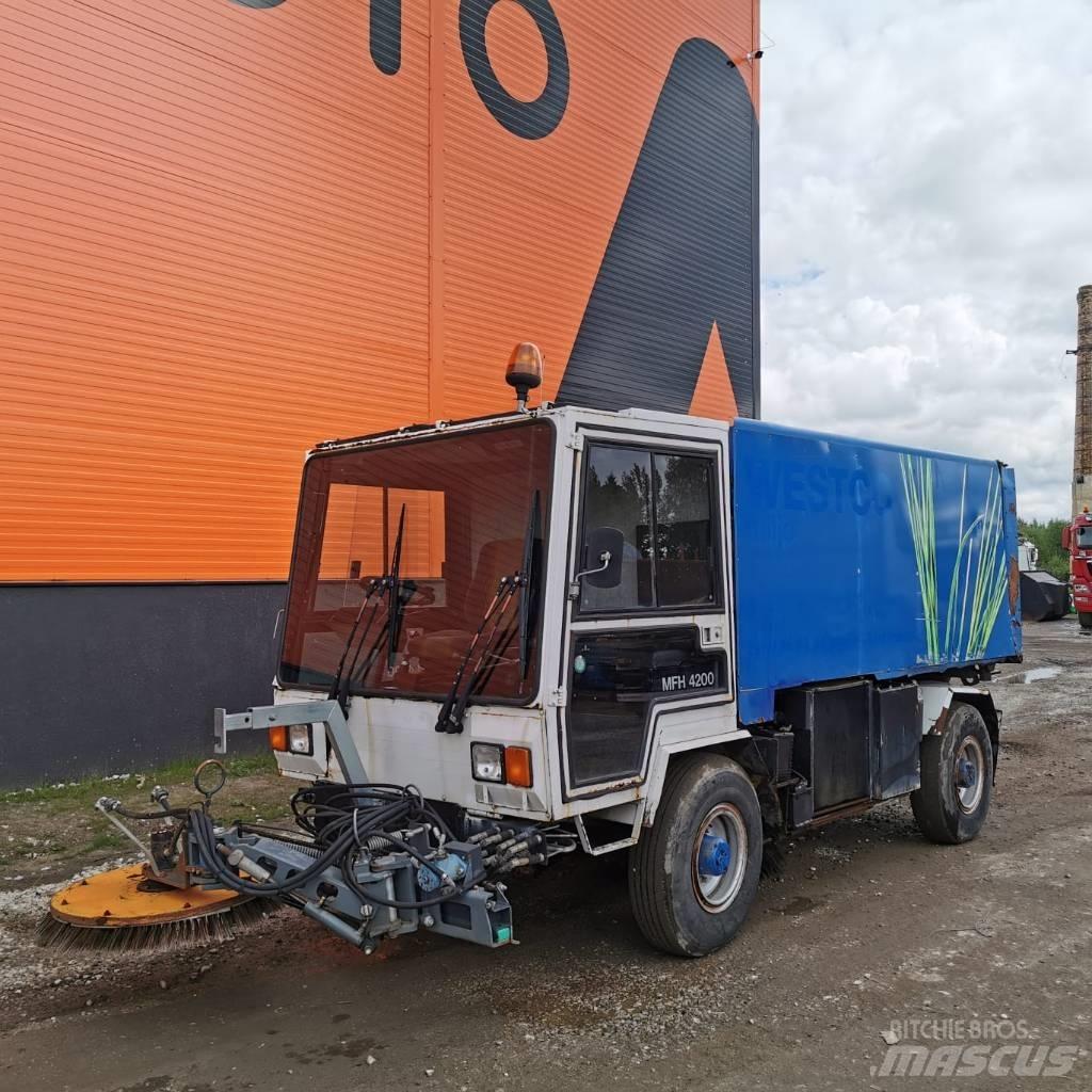 Mfh 4200 Lakaisukoneet