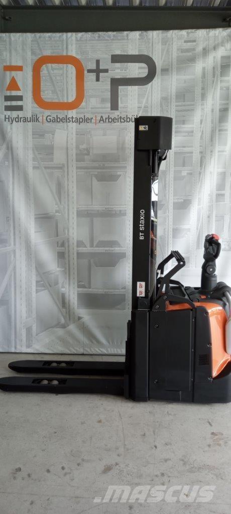 Toyota SPE160L Ajettavat pinoamisvaunut