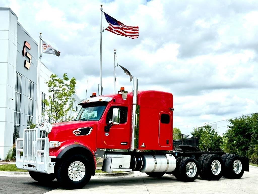 Peterbilt 567 Vetopöytäautot