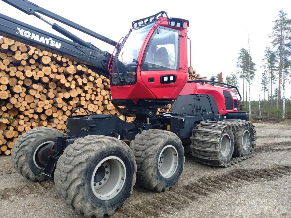 Komatsu 901 XC Harvesterit