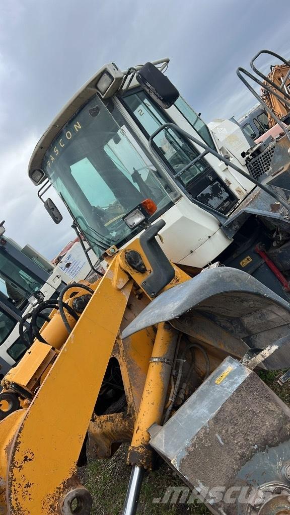 Liebherr L 514 Ketjut, telat ja alustat