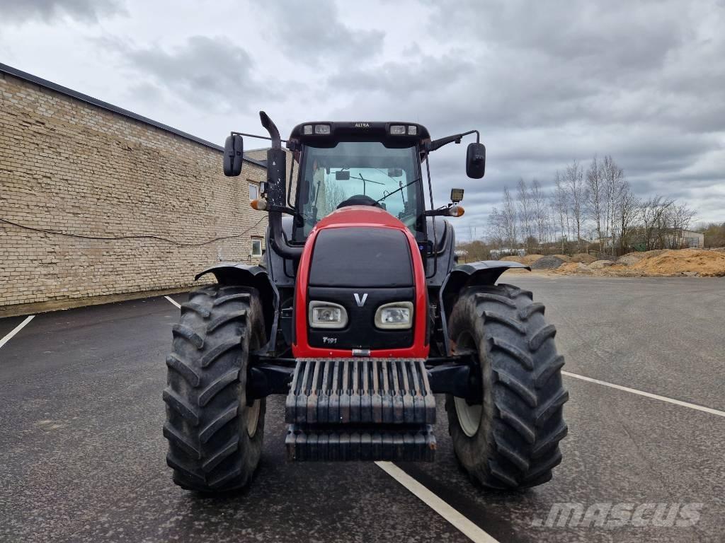 Valtra T 191 Advance Traktorit