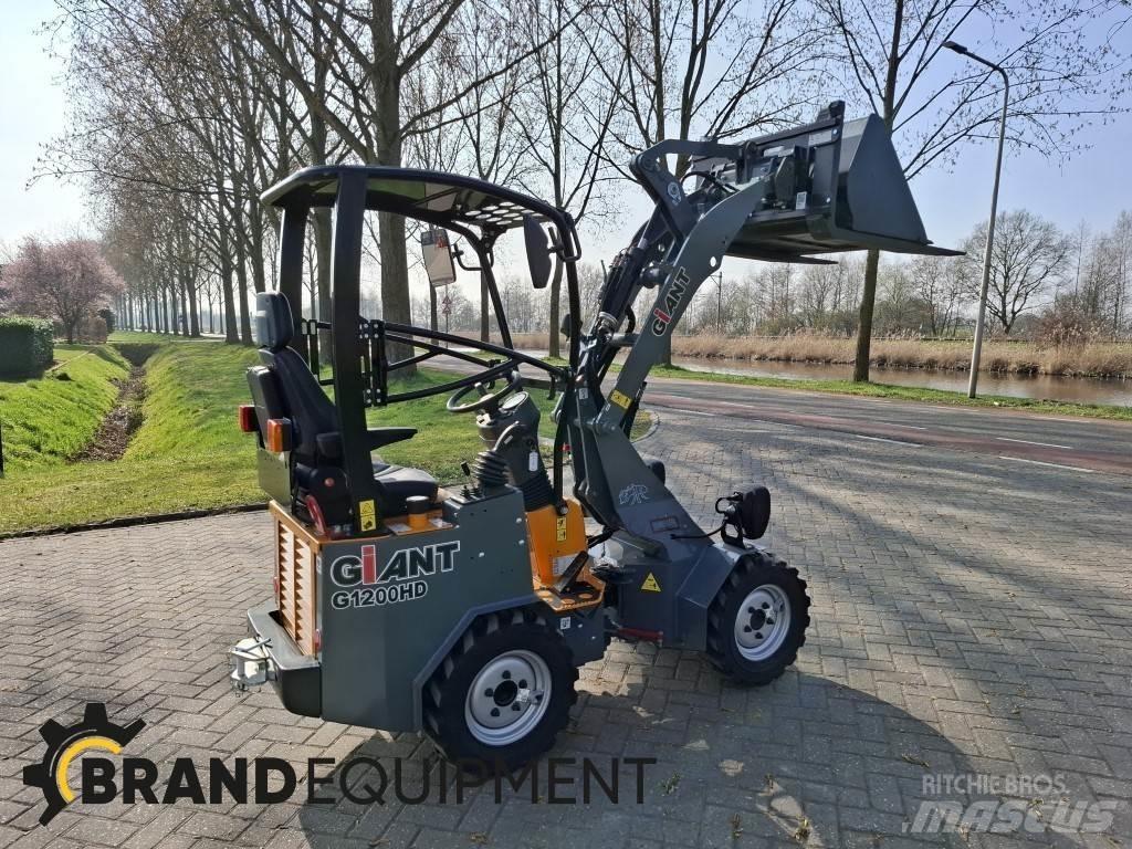 GiANT G1200HD Pyöräkuormaajat