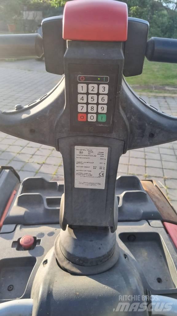 Toyota BT LPE200 Lavansiirtotrukit ajotasolla