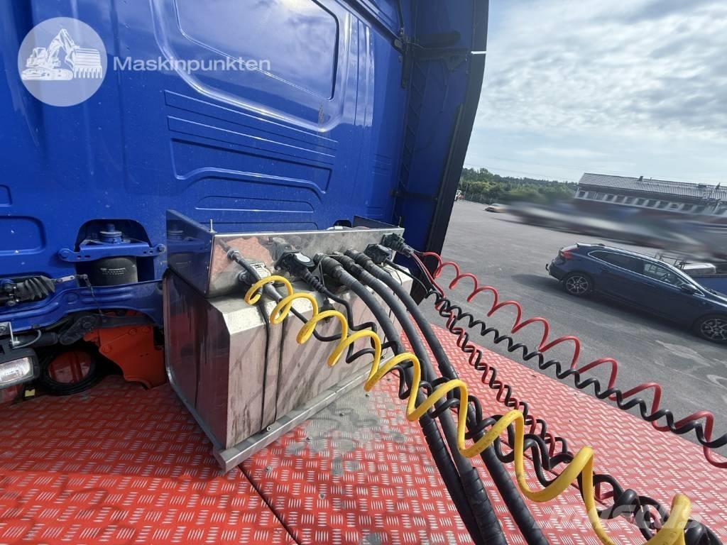 Scania R 500 Vetopöytäautot