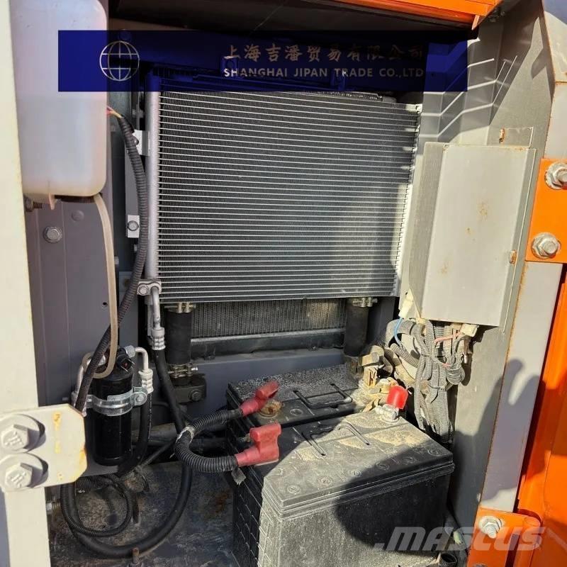 Hitachi ZX 70 Midikaivukoneet 7t - 12t