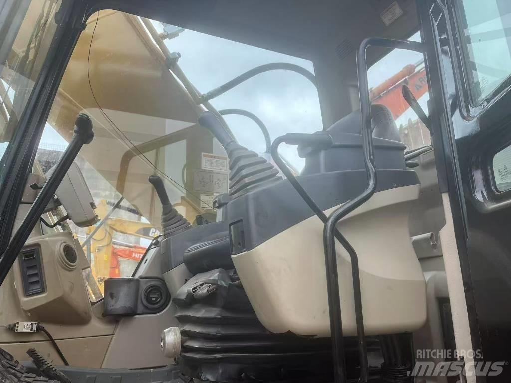 CAT 325C Telakaivukoneet