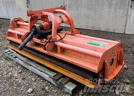 Agrimaster RV 320 Kesantoleikkurit ja -murskaimet