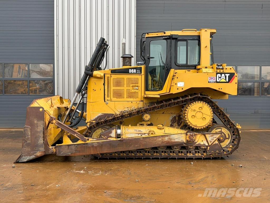 CAT D6R2XL Telaketjupuskutraktorit