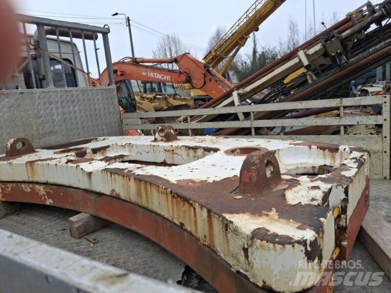 Krupp KMK 3040 Mobiilinosturit