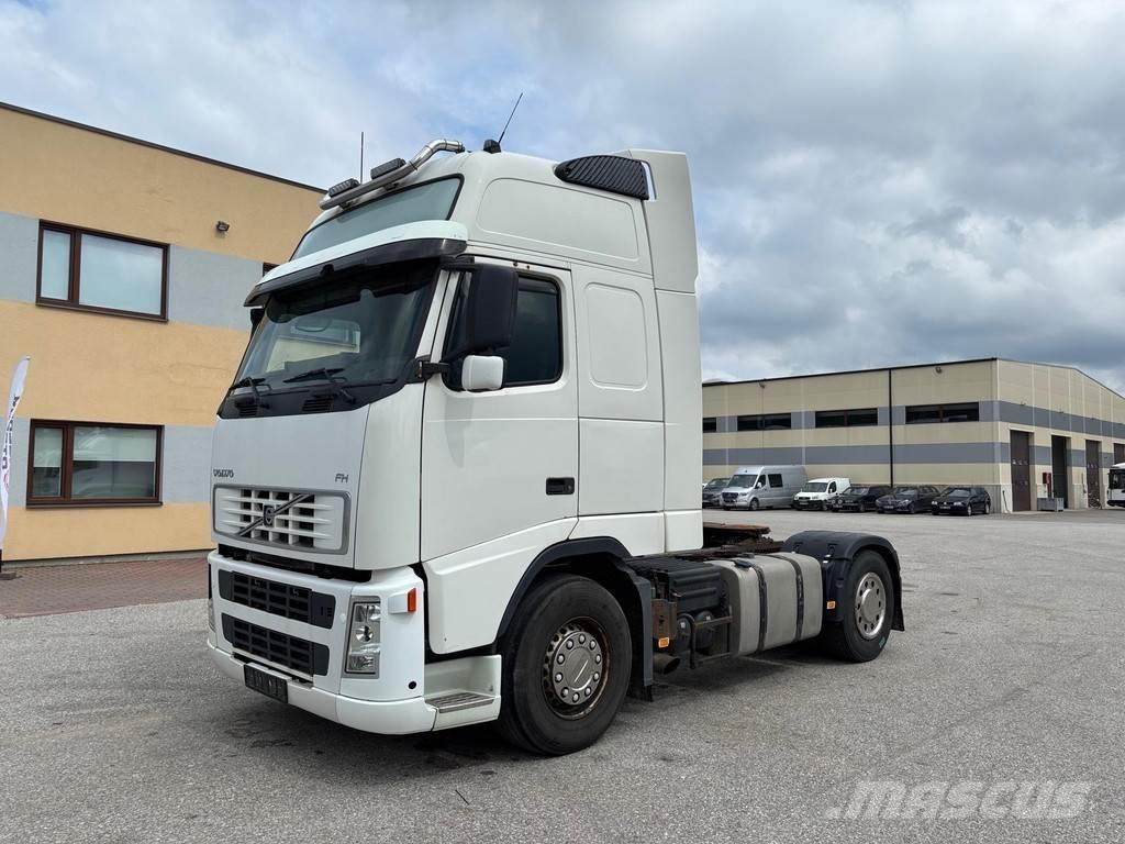 Volvo FH440 Vetopöytäautot