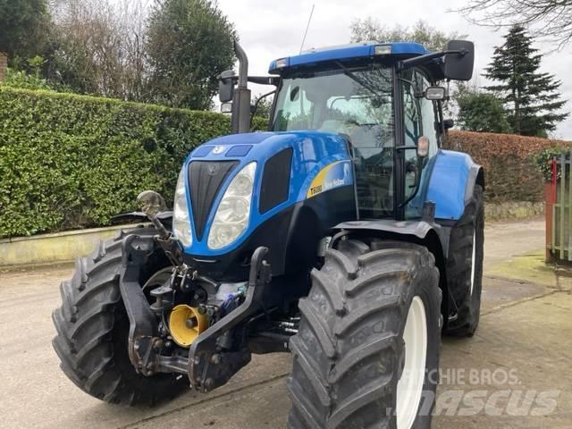 New Holland T 6080 Traktorit