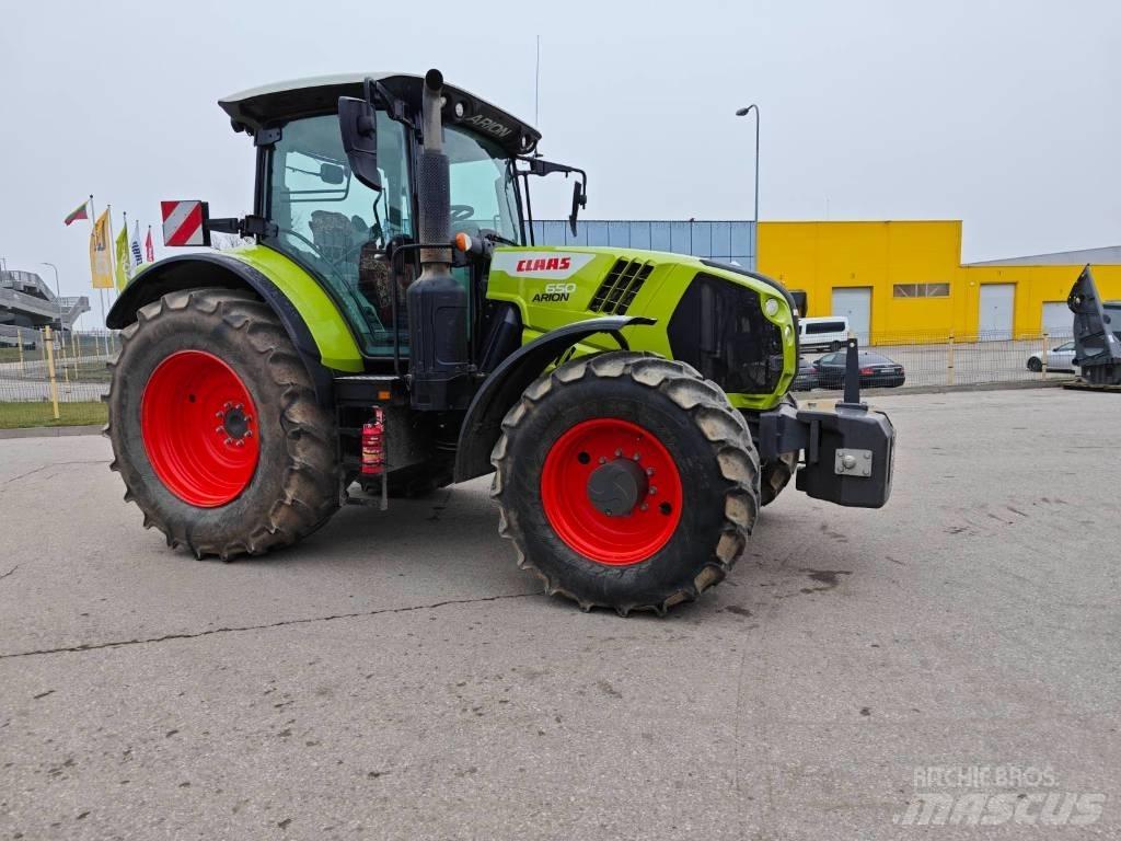 CLAAS Arion 650 Traktorit