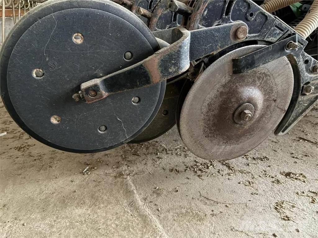 John Deere 740 A Kylvökoneet