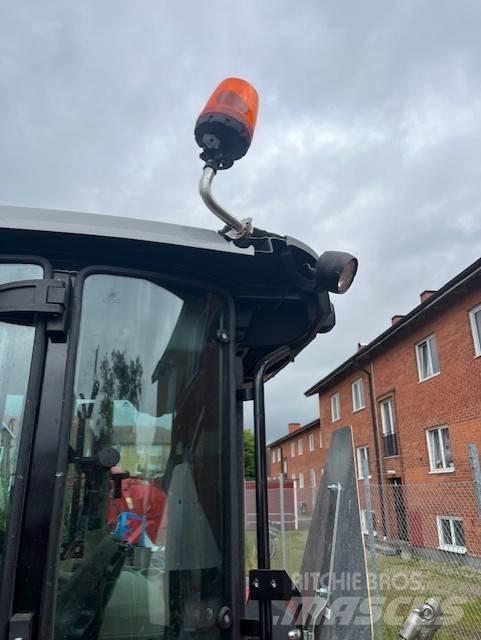Massey Ferguson 4708 Traktorit