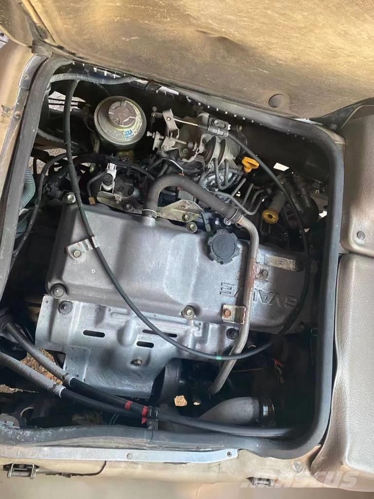 Toyota Coaster Bus Minibussit