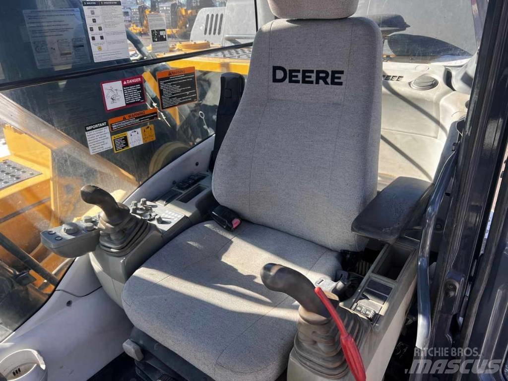 DEERE 210G LC Telakaivukoneet