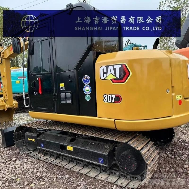 CAT 307 Minikaivukoneet < 7t