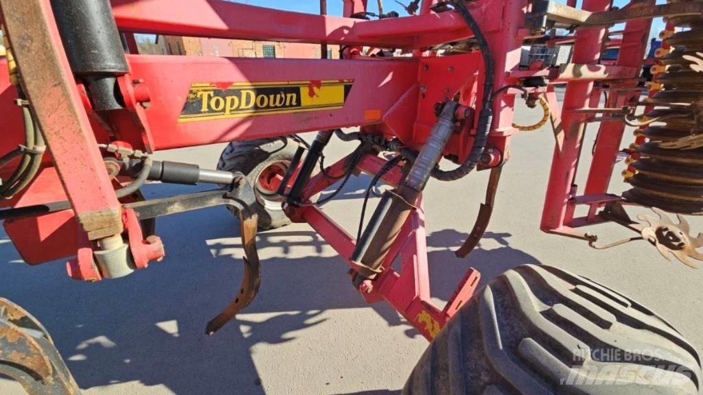 Väderstad Topdown500 Kultivaattorit