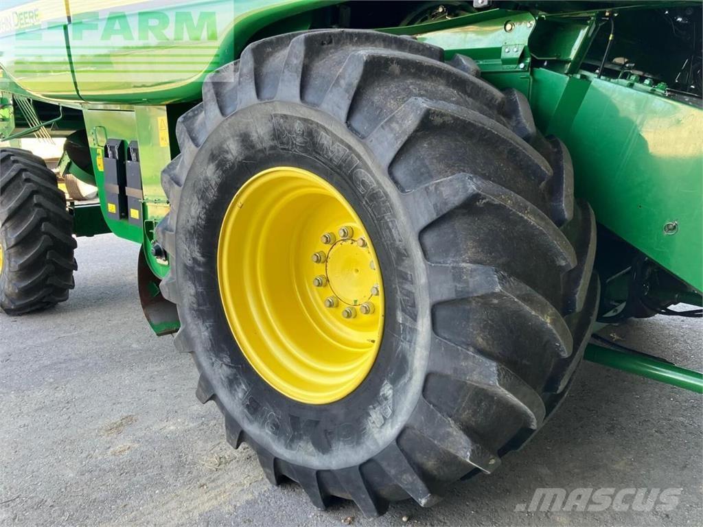 John Deere t560hm Leikkuupuimurit