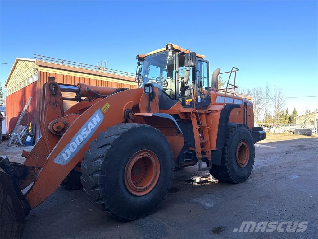 Doosan DL 550-3 Pyöräkuormaajat