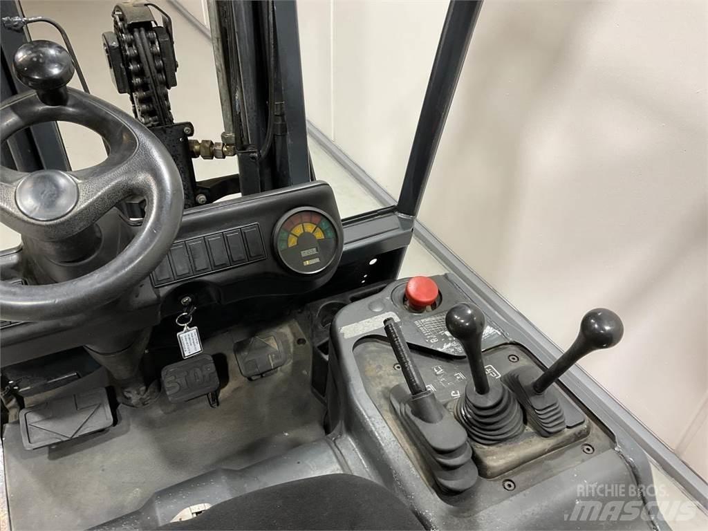 Linde E16 Sähkötrukit