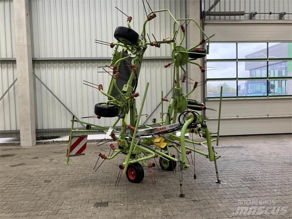 CLAAS Volto 64 Pöyhimet ja haravat