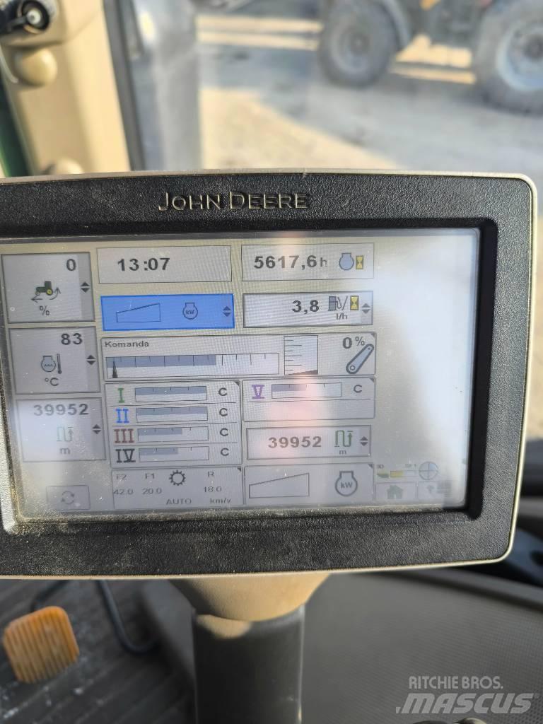 John Deere 8360 RT Traktorit