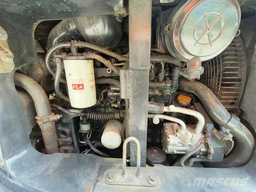 Hitachi ZX 50 Minikaivukoneet < 7t