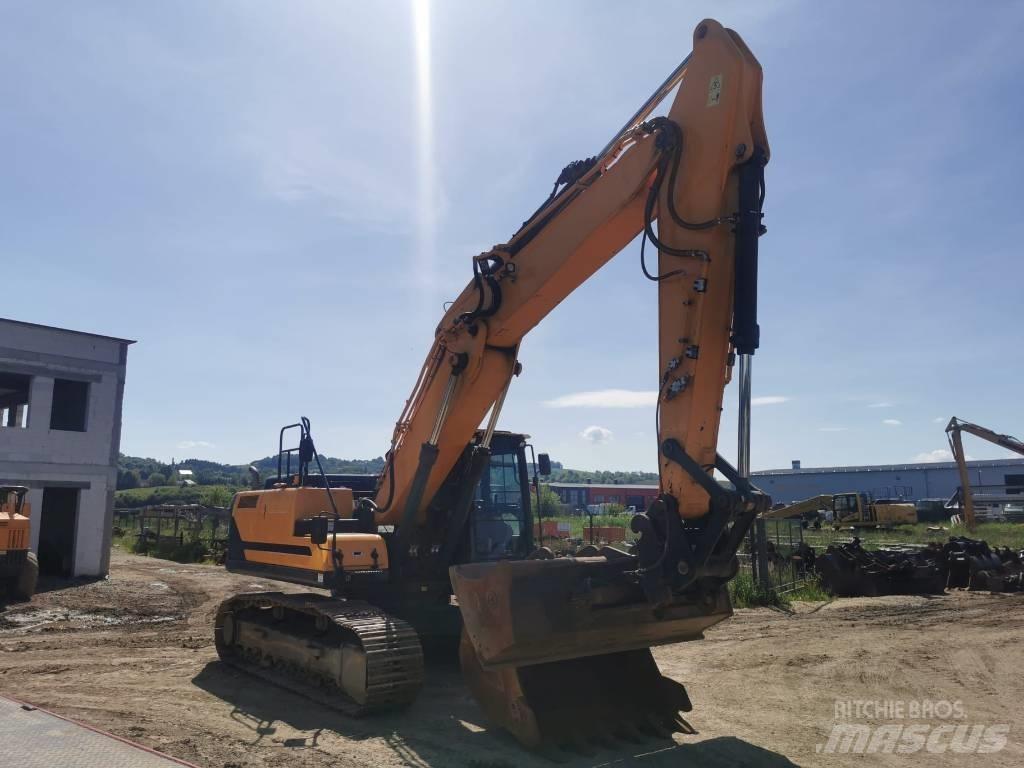 Hyundai HX 260 NL Telakaivukoneet