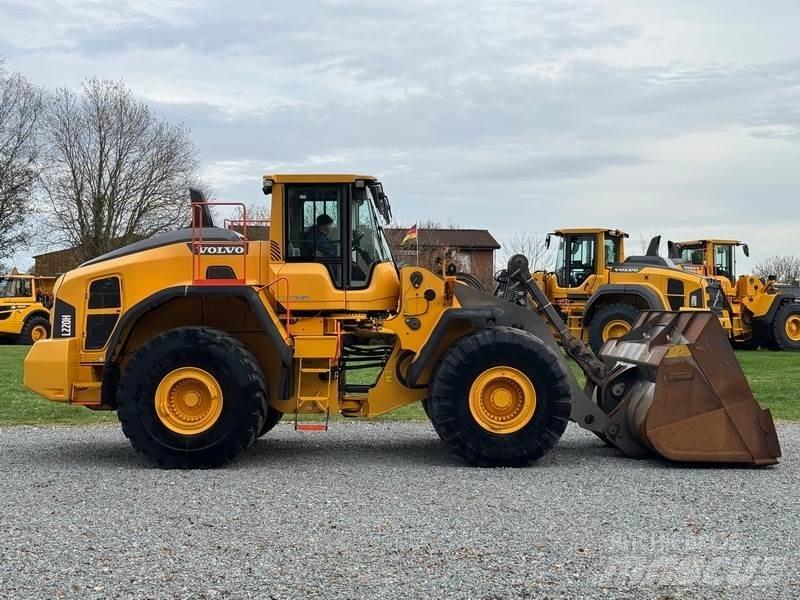 Volvo L 220 H Pyöräkuormaajat