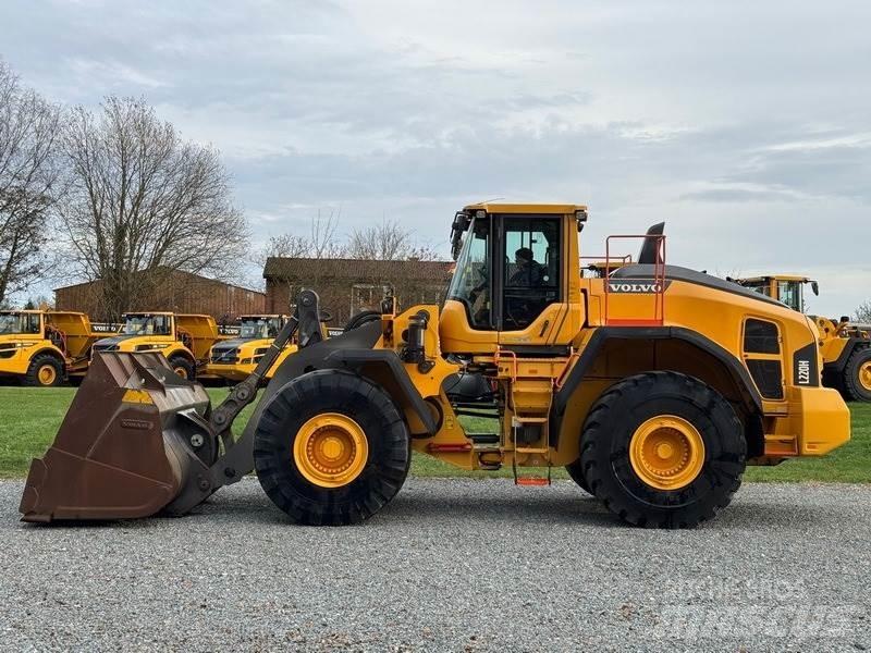 Volvo L 220 H Pyöräkuormaajat