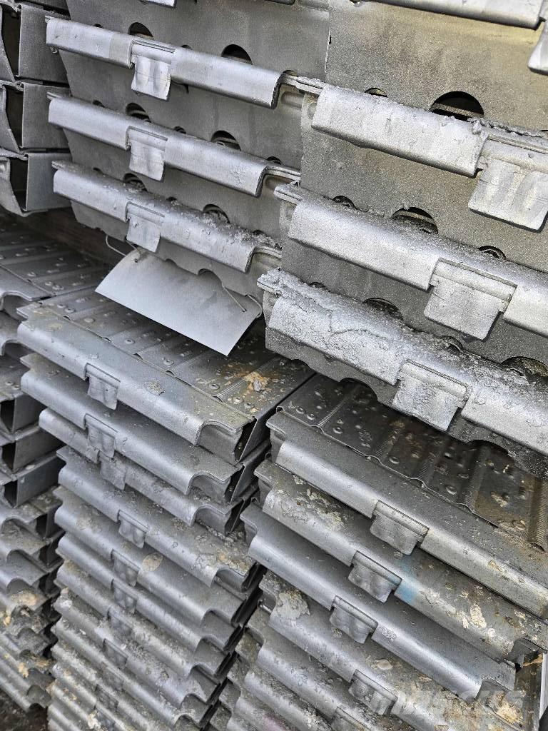 Peri UP T72 Telineet ja lisäosat