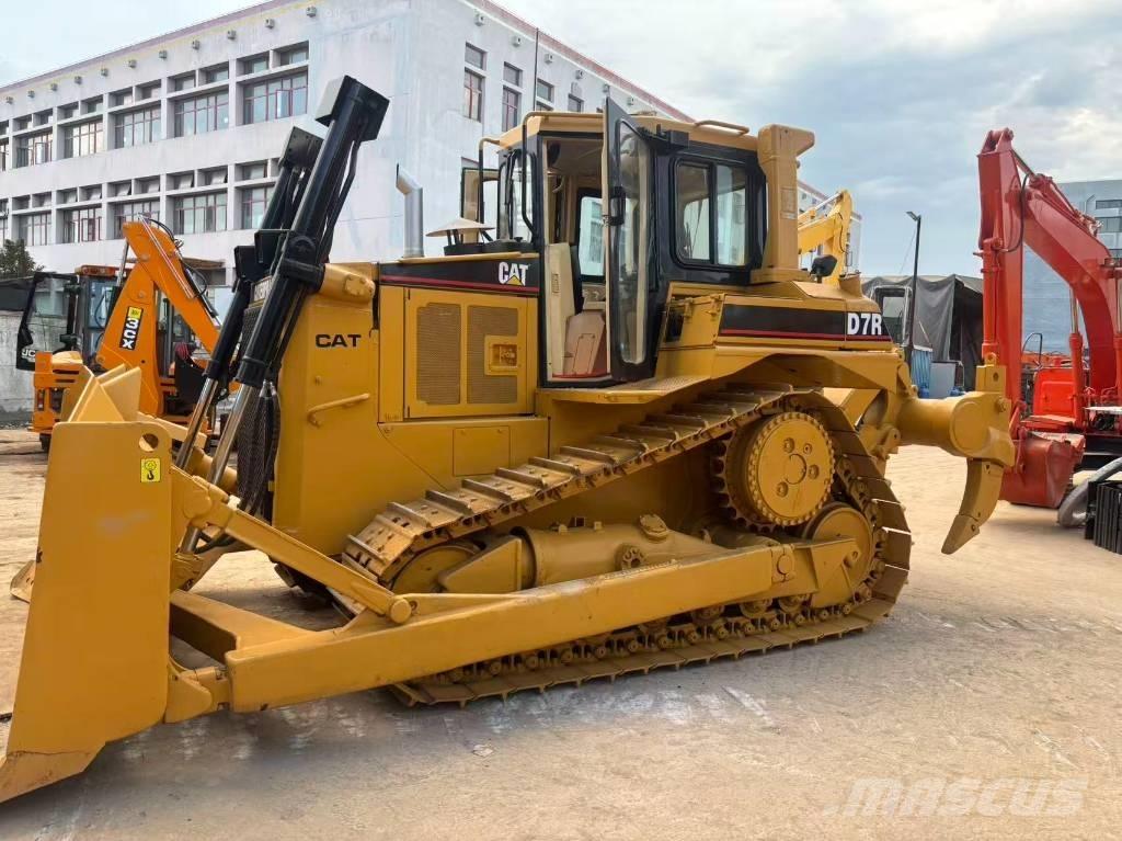 CAT D 7 R Telaketjupuskutraktorit