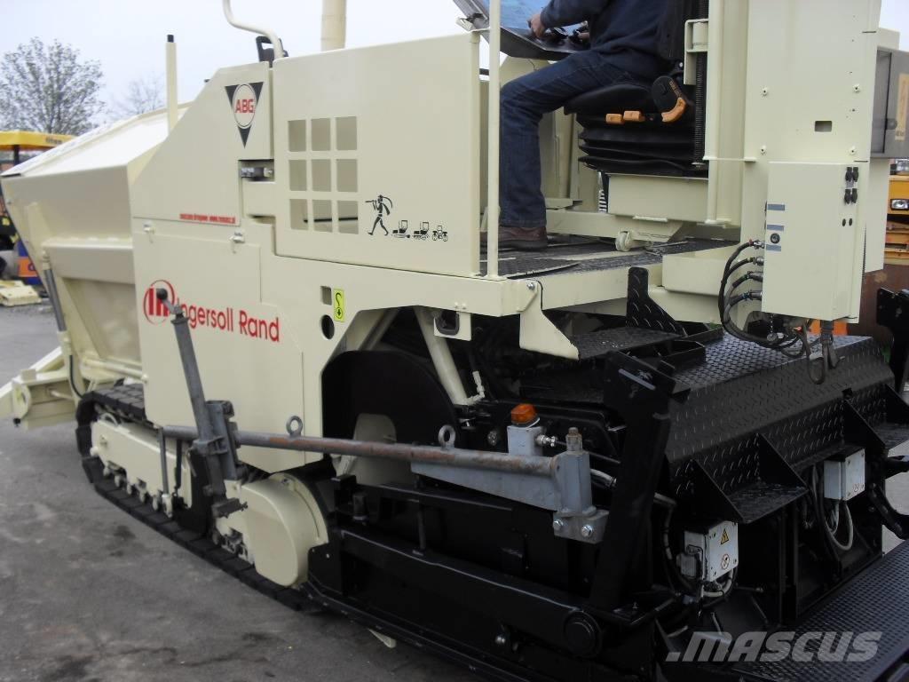 ABG Titan 2820 Asfalttikoneet