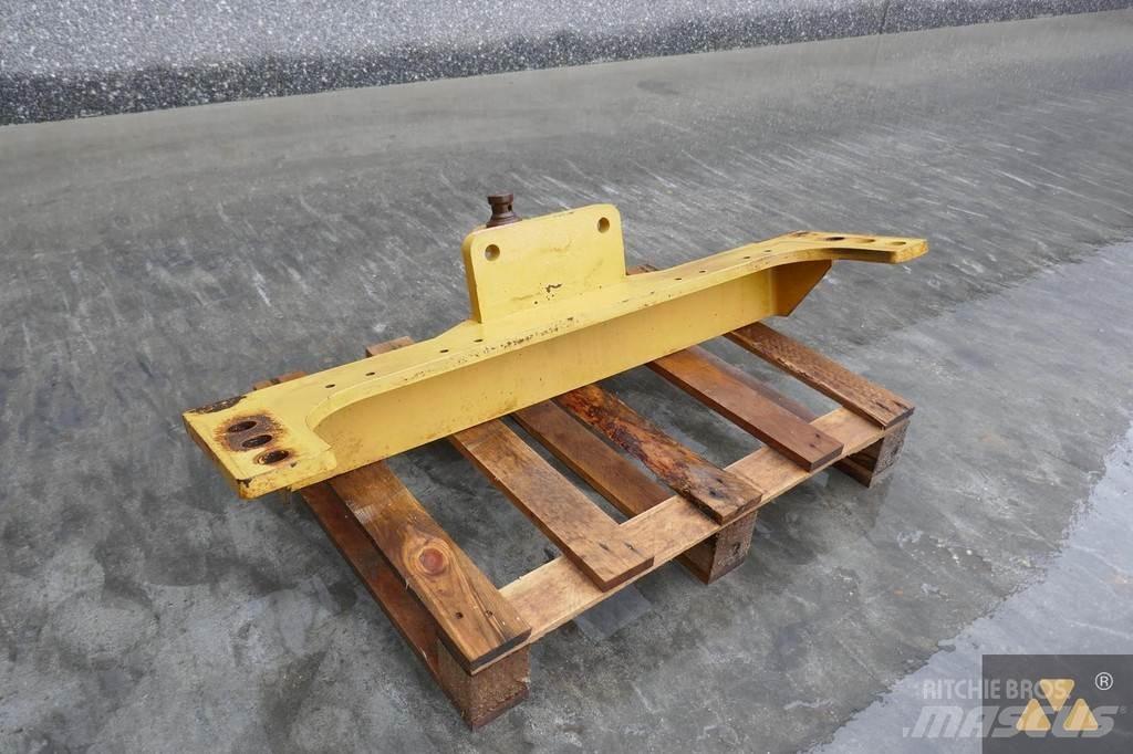 CAT 140M Drawbar Muut