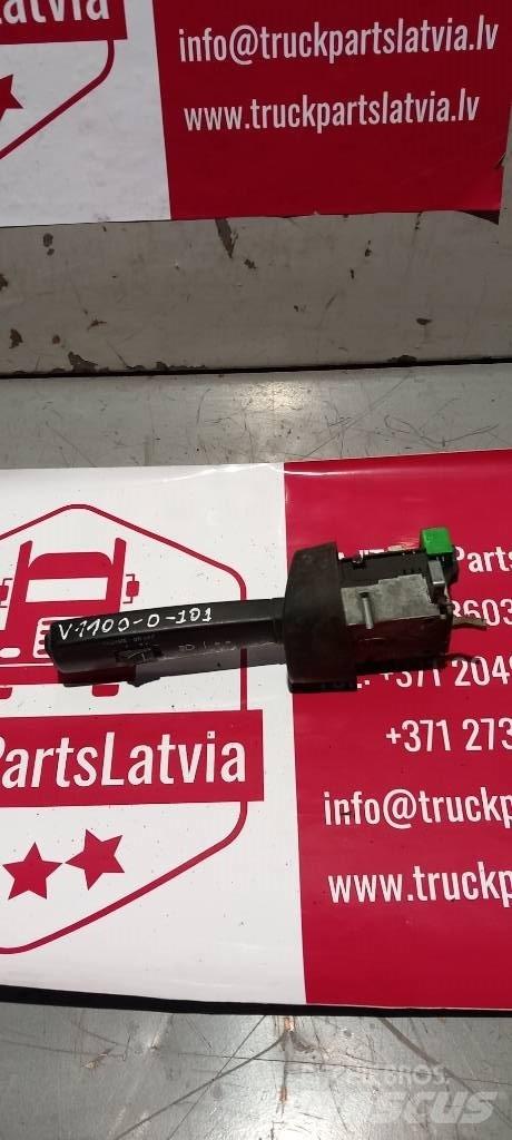 Volvo FH 12.   3944025 Ohjaamot ja sisustat