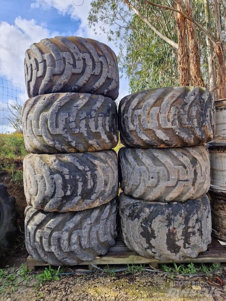 Nokian 710/45 26.5 Renkaat ja vanteet