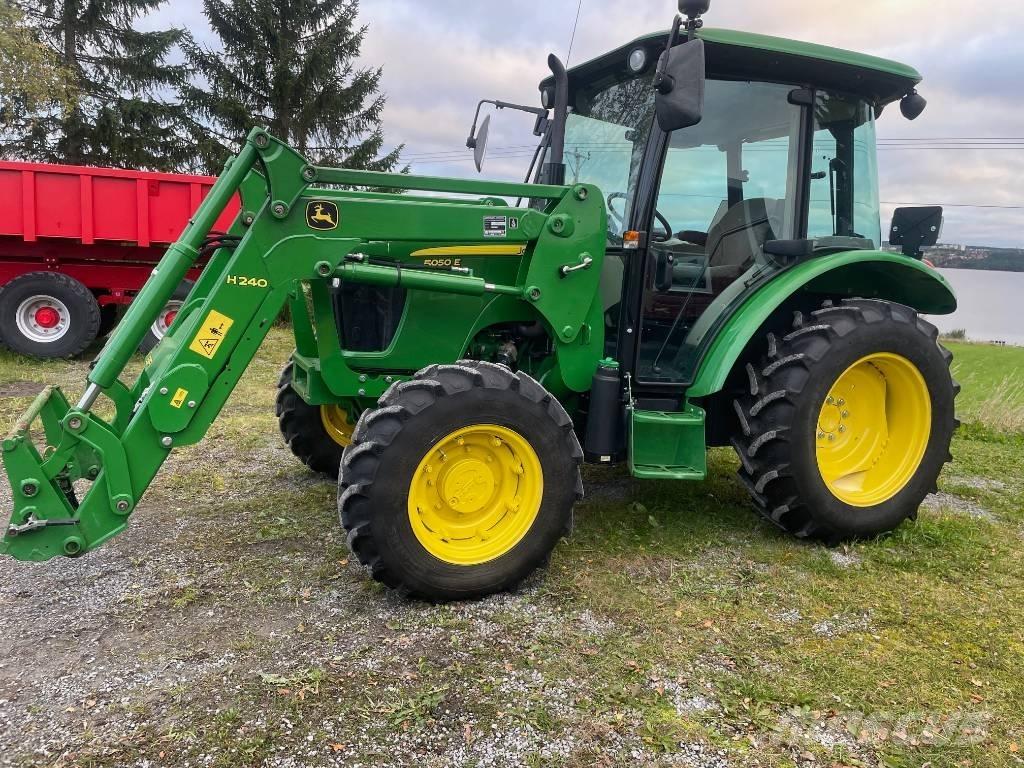 John Deere 5050E Traktorit