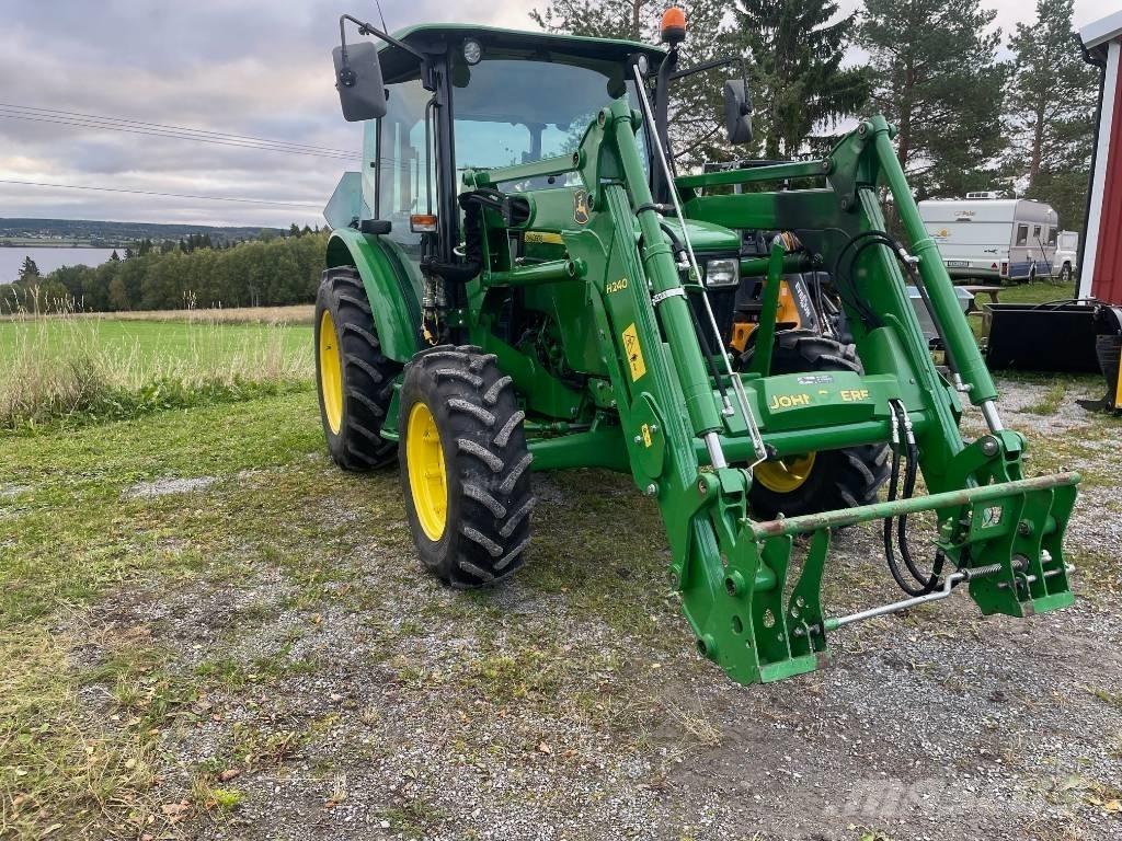 John Deere 5050E Traktorit