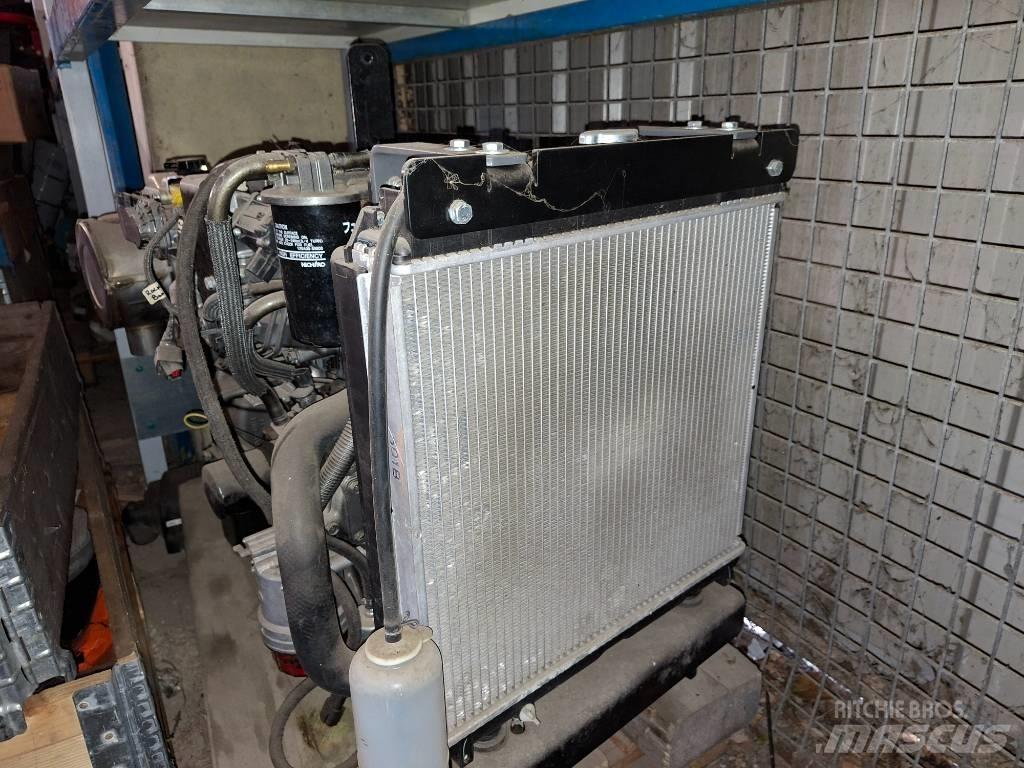 Yanmar 4TNV88C-DYEH2 Moottorit